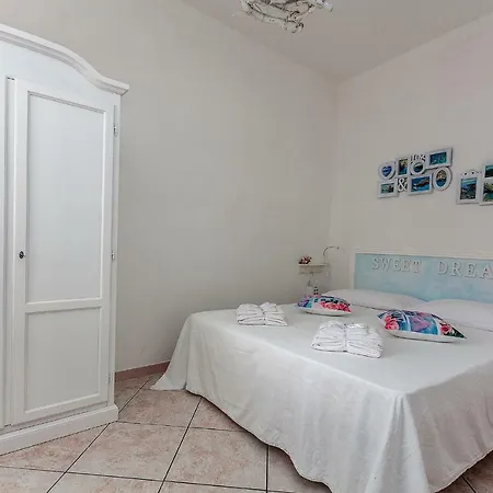 Lulu Marin A Mare Holiday home