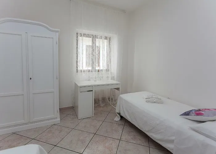 Casa de Férias Lulu Marin A Mare Praia a Mare